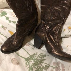 Brow designer Boots !